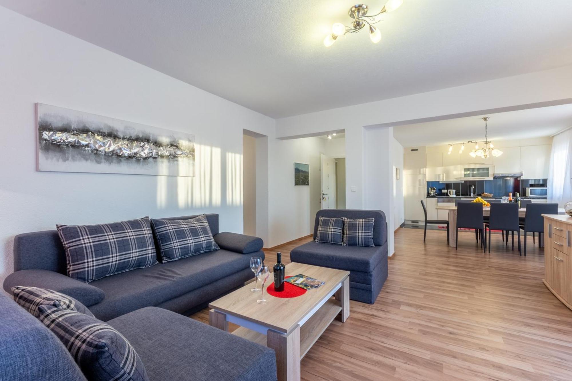 Family Friendly Apartments With A Swimming Pool Stanici, Omis - 18676 Habitación foto